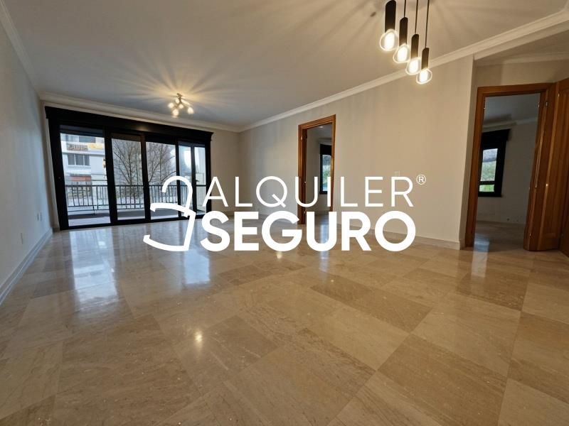 Exterior view of Flat to rent in Marbella  with Air Conditioner, Terrace and Storage room