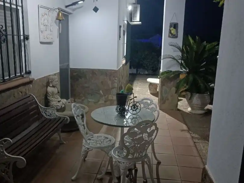 Chalet con jardín en venta en Avenida Camino Cantillana 1, imagen 16