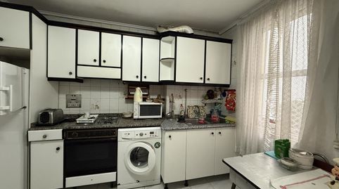 Foto 2 von Wohnung zum Verkauf in Portu Kalea, Lasesarre, Barakaldo