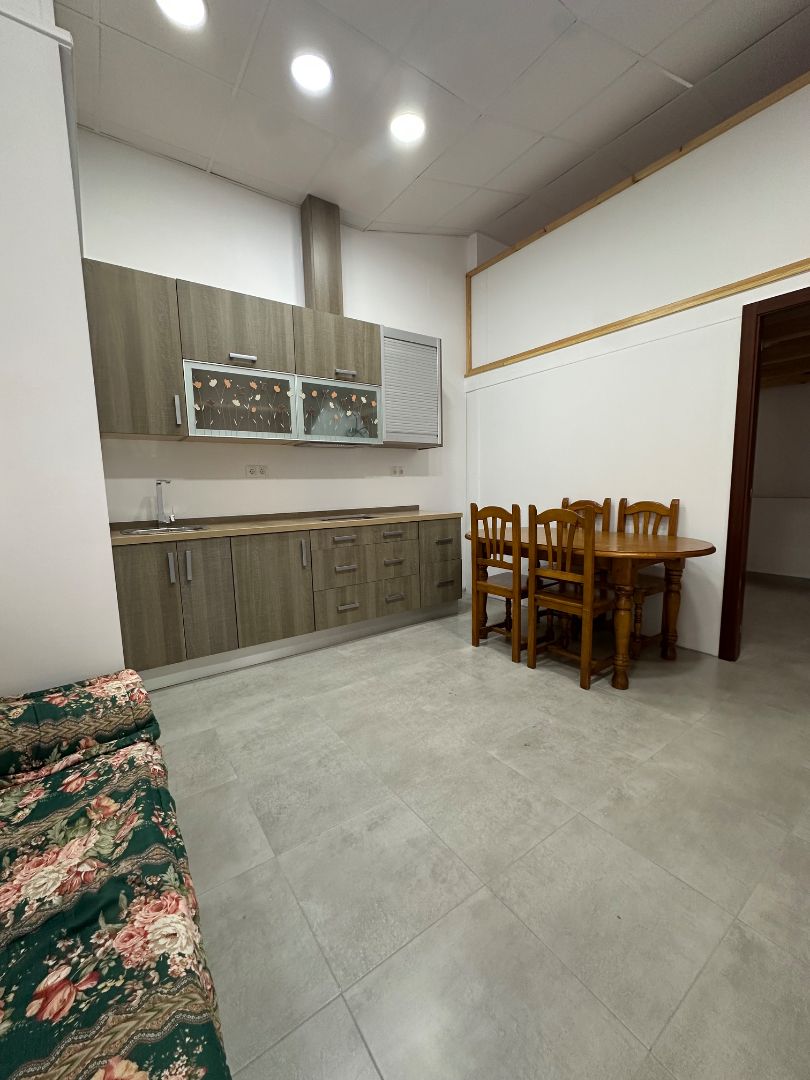 Cuina de Casa o xalet en venda en Vélez-Málaga amb Moblat