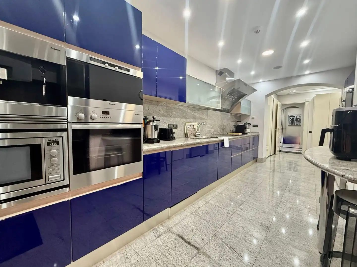 Planta baja en venta en Puerto Banús