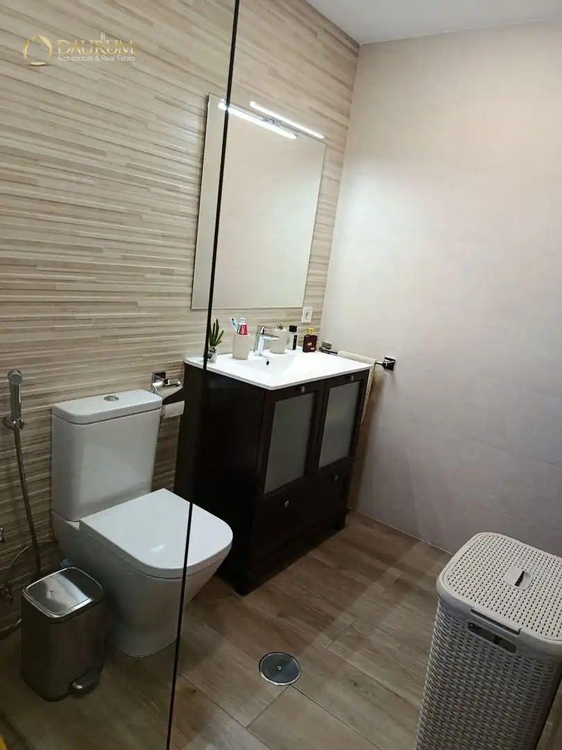 Bathroom of Detached homes for sale in Sevilla  with Air Conditioner, Heating and Terrace