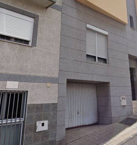 Garaje en Venta en ANA BENITEZ en Miller