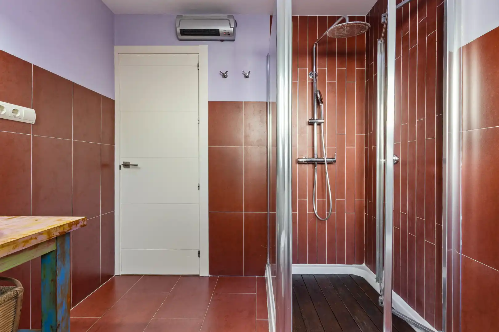 Bathroom of Houses for sale in Fuengirola  with Air Conditioner, Private garden and Swimming Pool