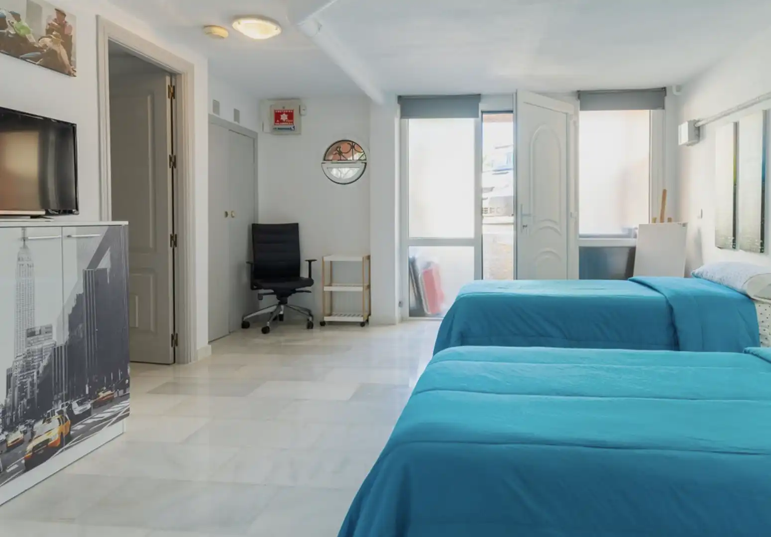 Bedroom of Detached homes for sale in Estepona  with Air Conditioner, Heating and Terrace