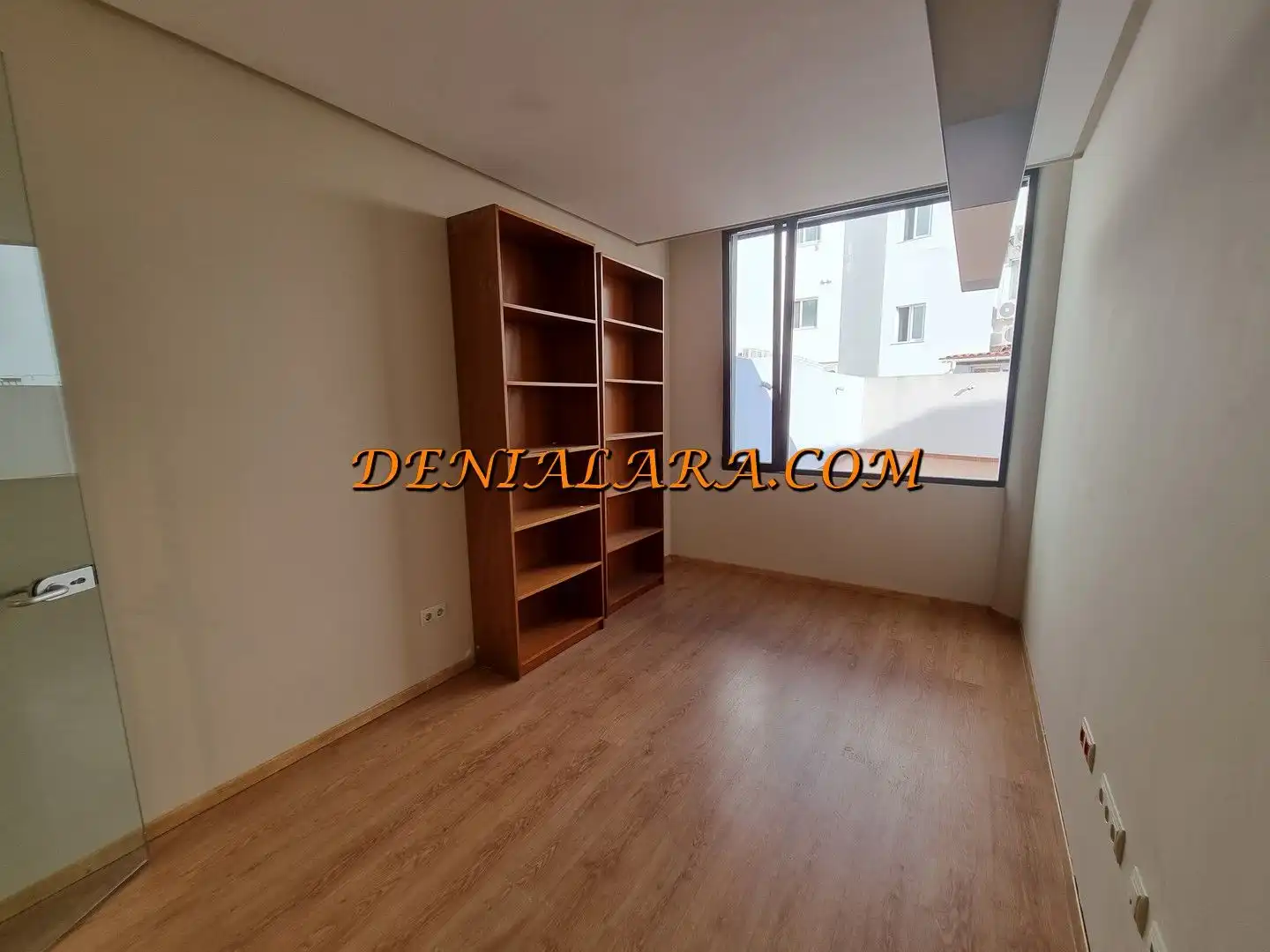 Local en venta en Ondara