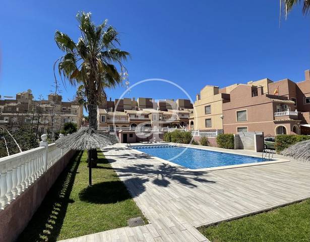 Dúplex en Alquiler en C. Canarias en Monte y Mar