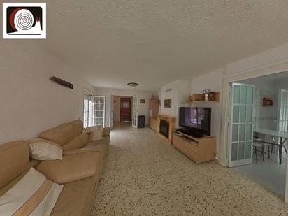 Living room of House or chalet for sale in Albinyana  with Swimming Pool