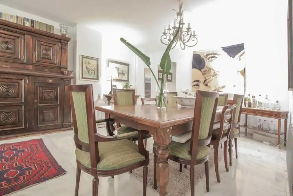 Comedor de Planta baja en venta en Marbella con Aire acondicionado, Terraza y Piscina