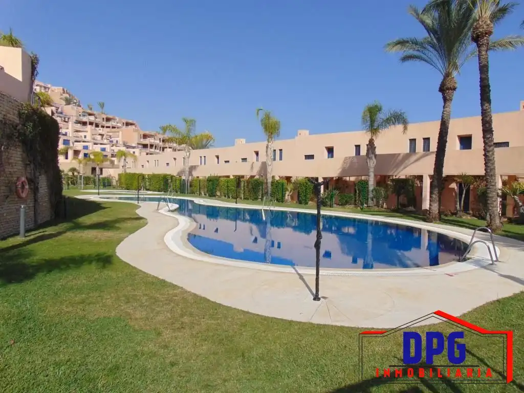 Vista exterior de Apartament en venda en Mojácar amb Aire condicionat, Terrassa i Traster