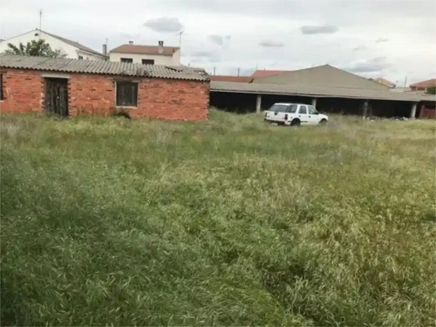 Finca rústica en venta en Cuéllar con Jardín privado y Amueblado