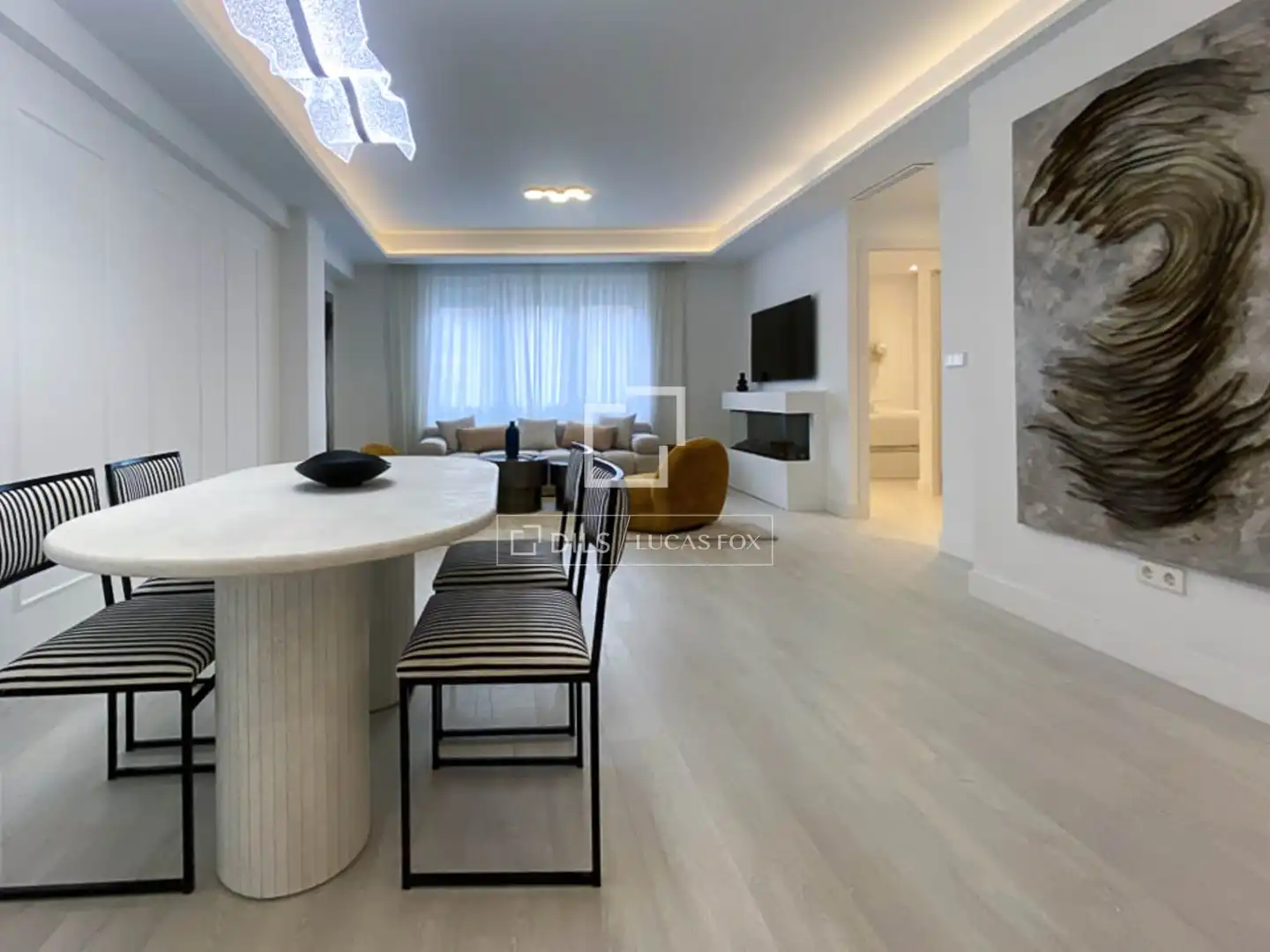 Sala de estar de Piso de alquiler en Sant Miquel de Fluvià con Aire acondicionado, Parquet y Amueblado