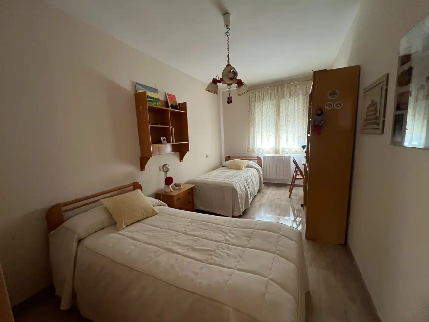 Dormitori de Pis en venda en Jaén amb Aire condicionat i Calefacció