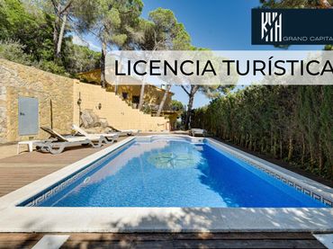 Villa avec balcon à vendre à Avenida Avinguda Ocells