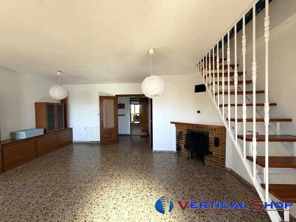 Sala d'estar de Pis en venda en Caudete amb Aire condicionat, Calefacció i Terrassa