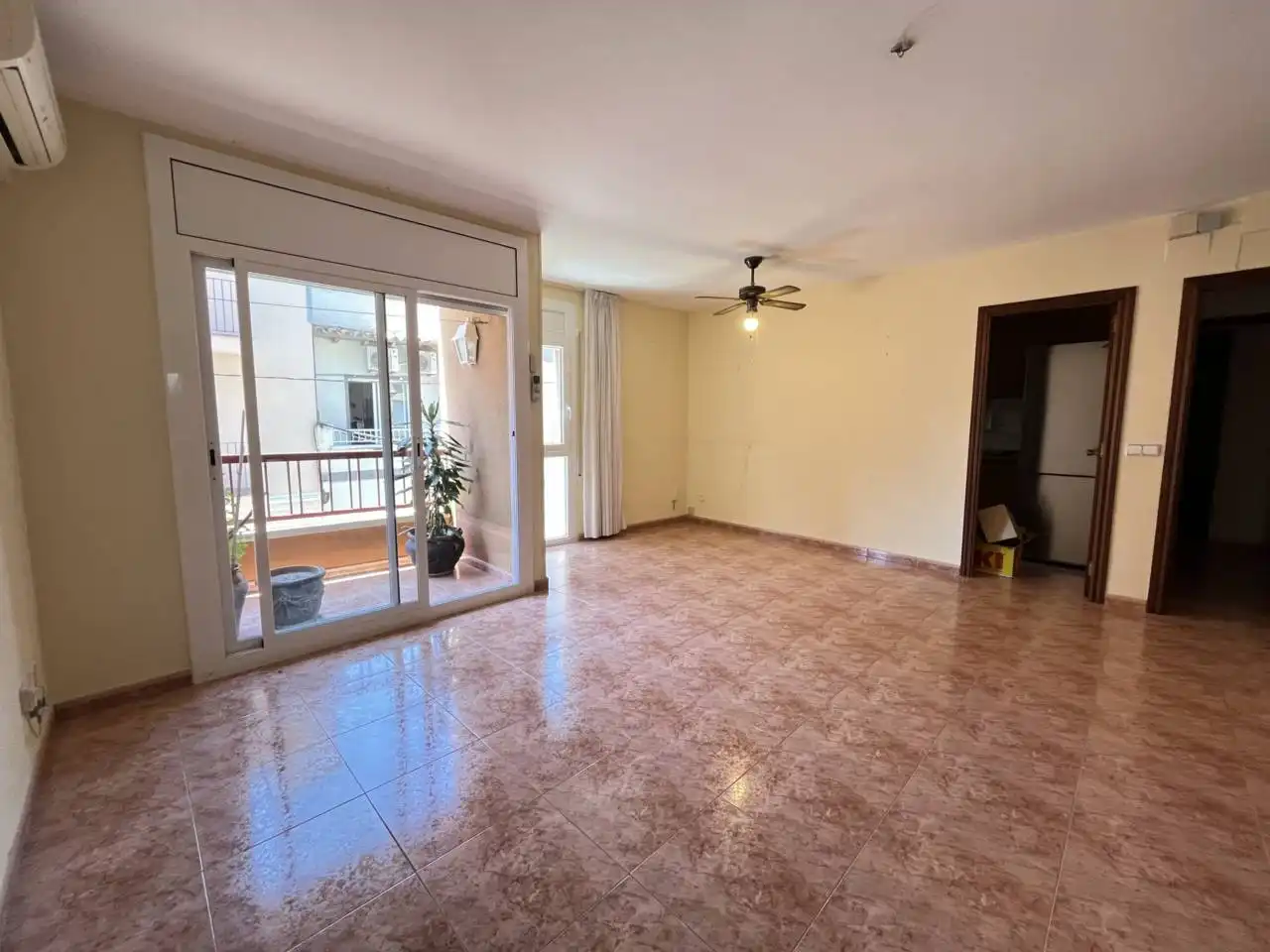 Exterior view of Flat for sale in Sant Feliu de Guíxols