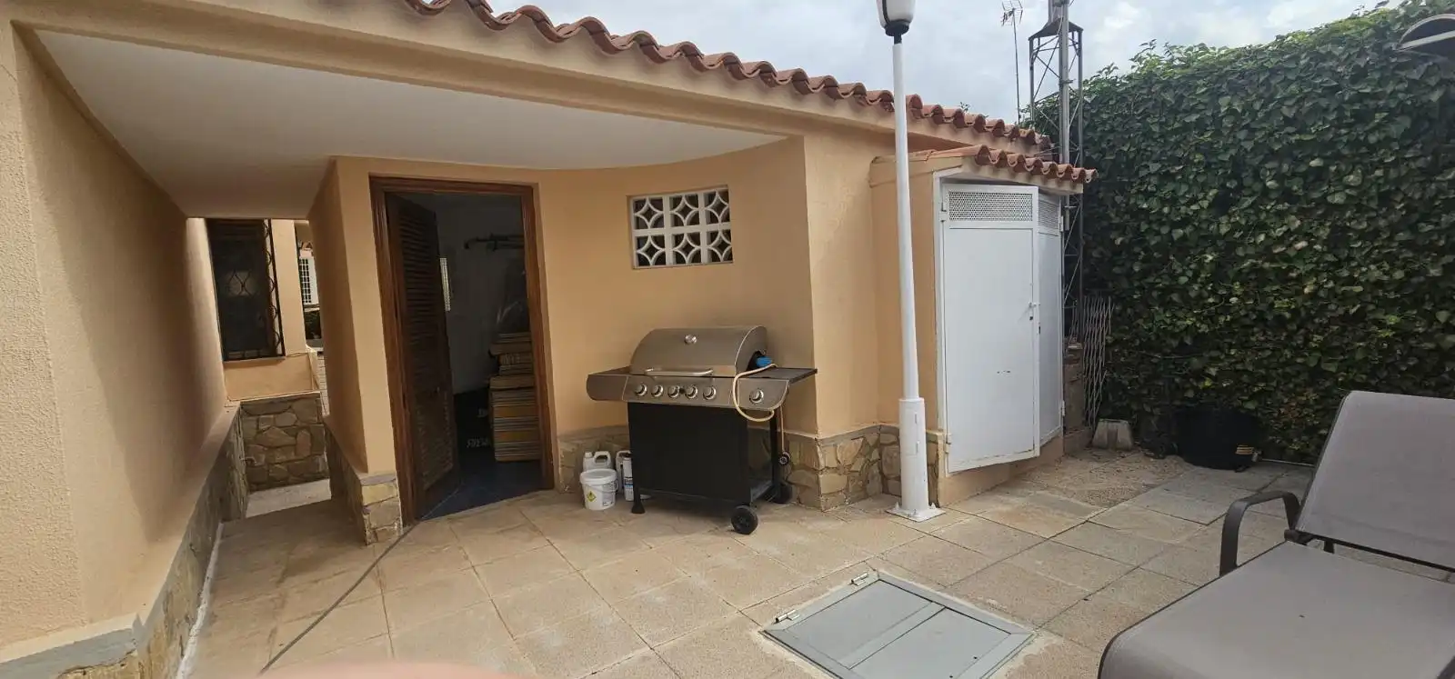 Casa o xalet en venda en Mutxamel amb Jardí privat, Piscina i Moblat