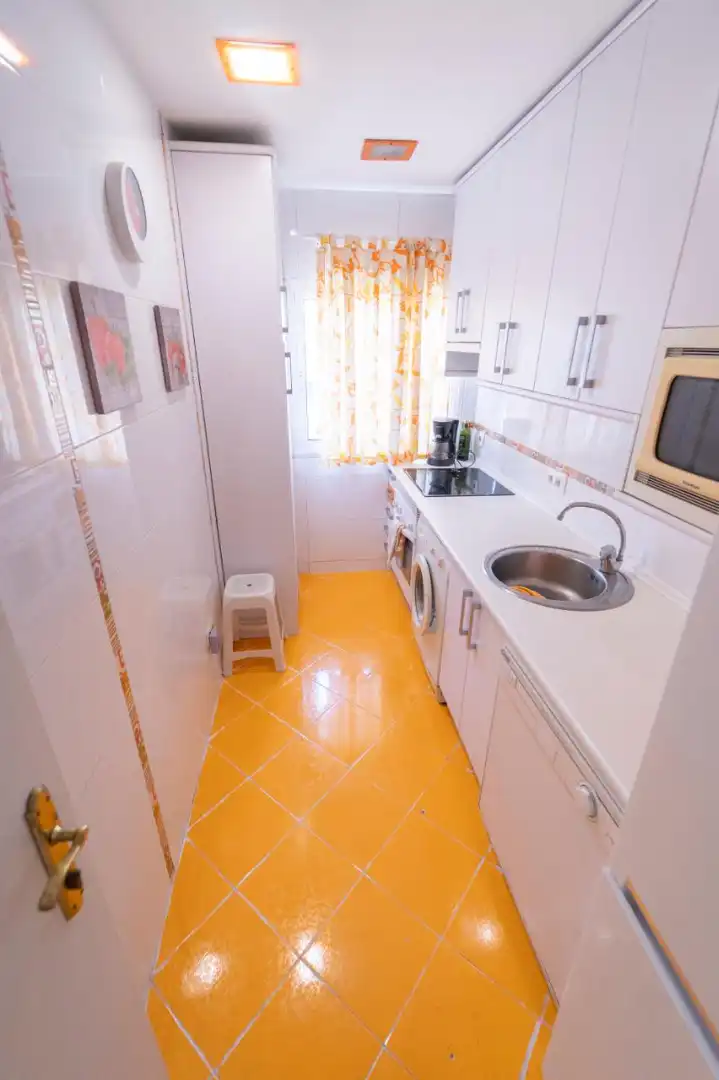 Cuina de Pis en venda en Madrid amb Aire condicionat, Calefacció i Parquet