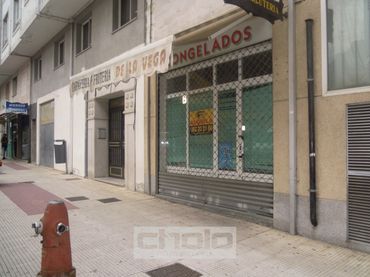 Business premises to rent in A Piringalla - Albeiros - Garabolos