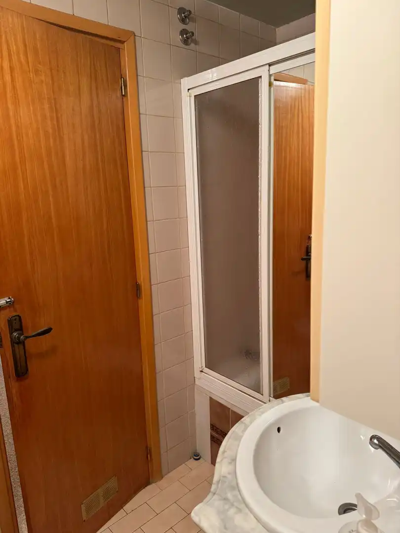 Bathroom of Flat for sale in Brea de Aragón  with Heating and Storage room