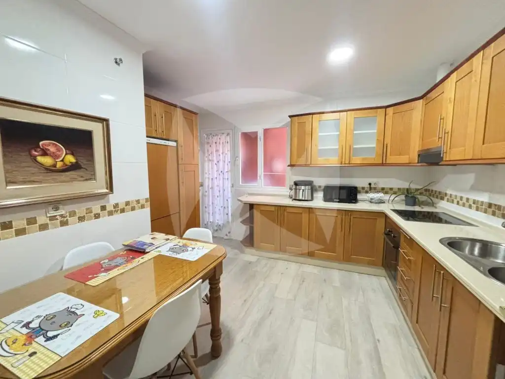 Küche von Wohnung zur Miete in Badajoz mit Klimaanlage, Terrasse und Möbliert