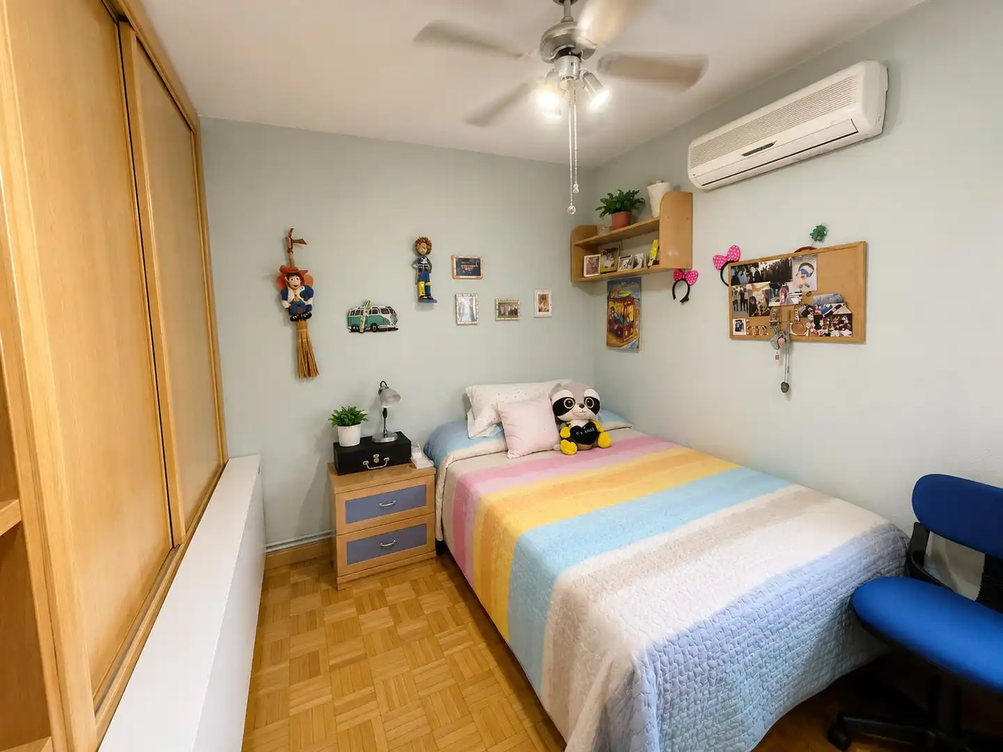 Bedroom of Flat for sale in Madrid  with Air Conditioner, Heating and Parquet flooring