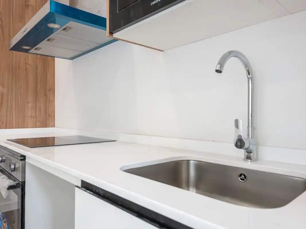 Cuina de Planta baixa en venda en Madrid amb Calefacció
