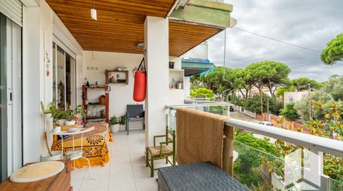 Foto 2 de Pis en venda a La Pineda, Castelldefels