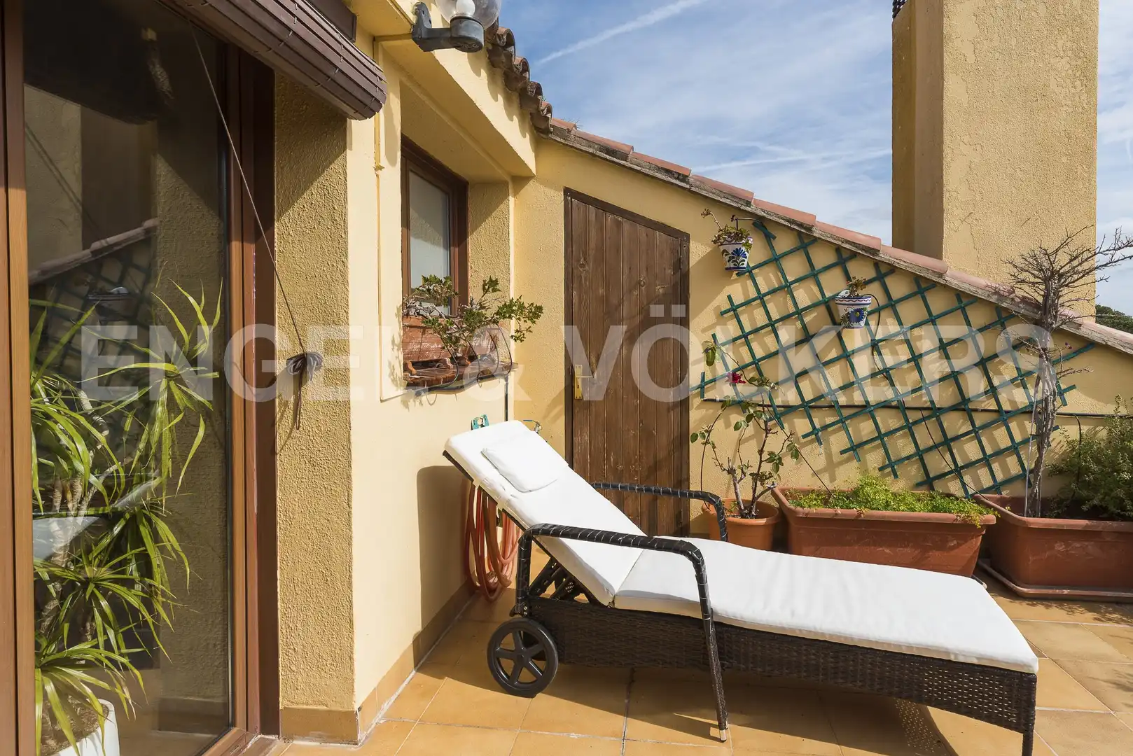 Terrassa de Casa o xalet en venda en Pacs del Penedès amb Calefacció, Jardí privat i Parquet