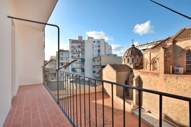 Piso en Venta en Carrer de Leiva en Hostafrancs