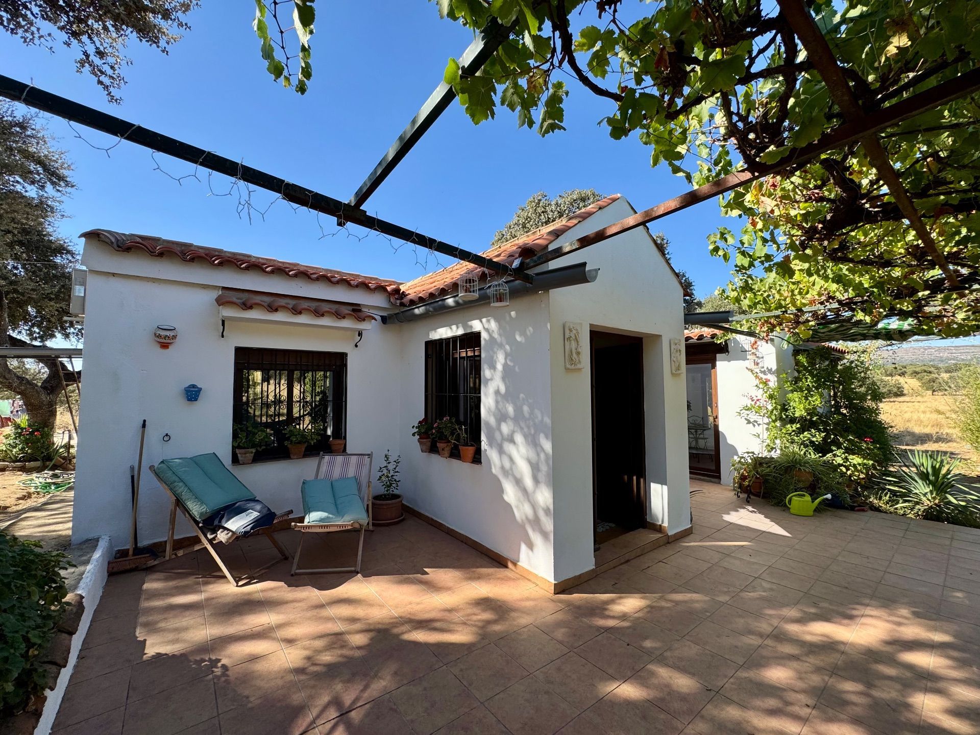 Garden of Country house for sale in Talarrubias  with Air Conditioner, Heating and Swimming Pool