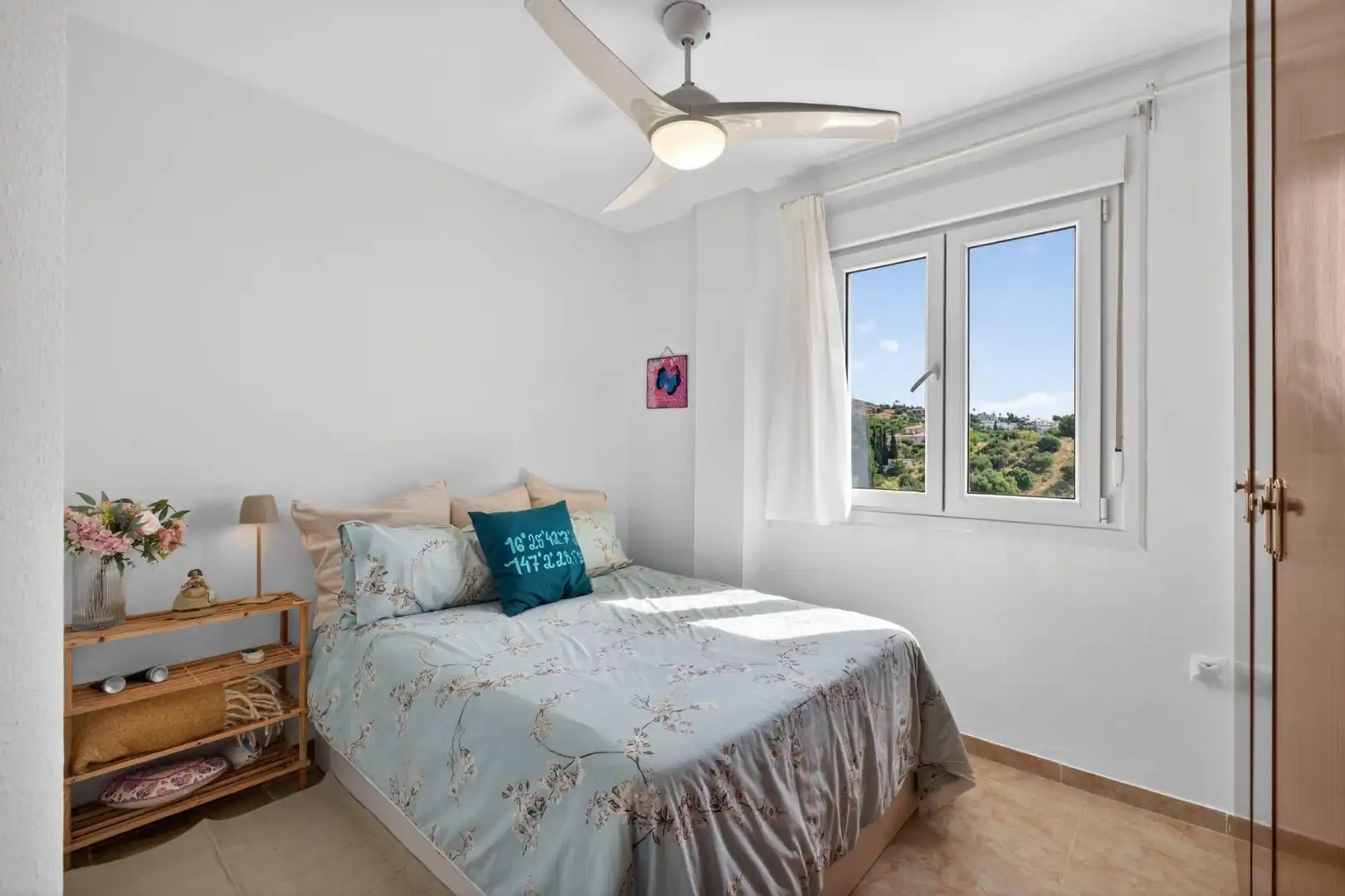 Schlafzimmer von Wohnung zum Verkauf in Benalmádena mit Klimaanlage, Privatgarten und Abstellraum