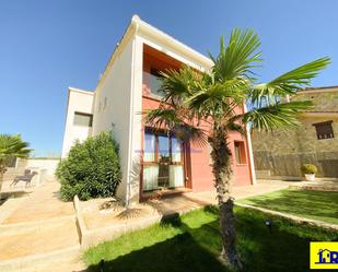 Garden of House or chalet for sale in Arcas del Villar  with Air Conditioner, Heating and Storage room