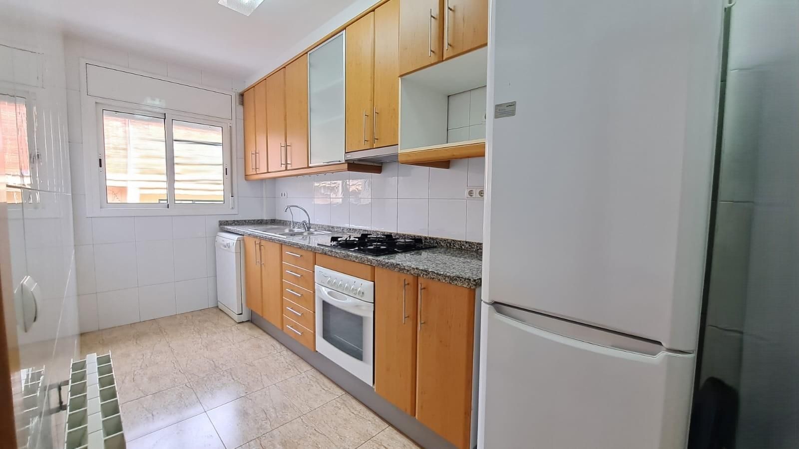 Kitchen of Flat for sale in Esparreguera
