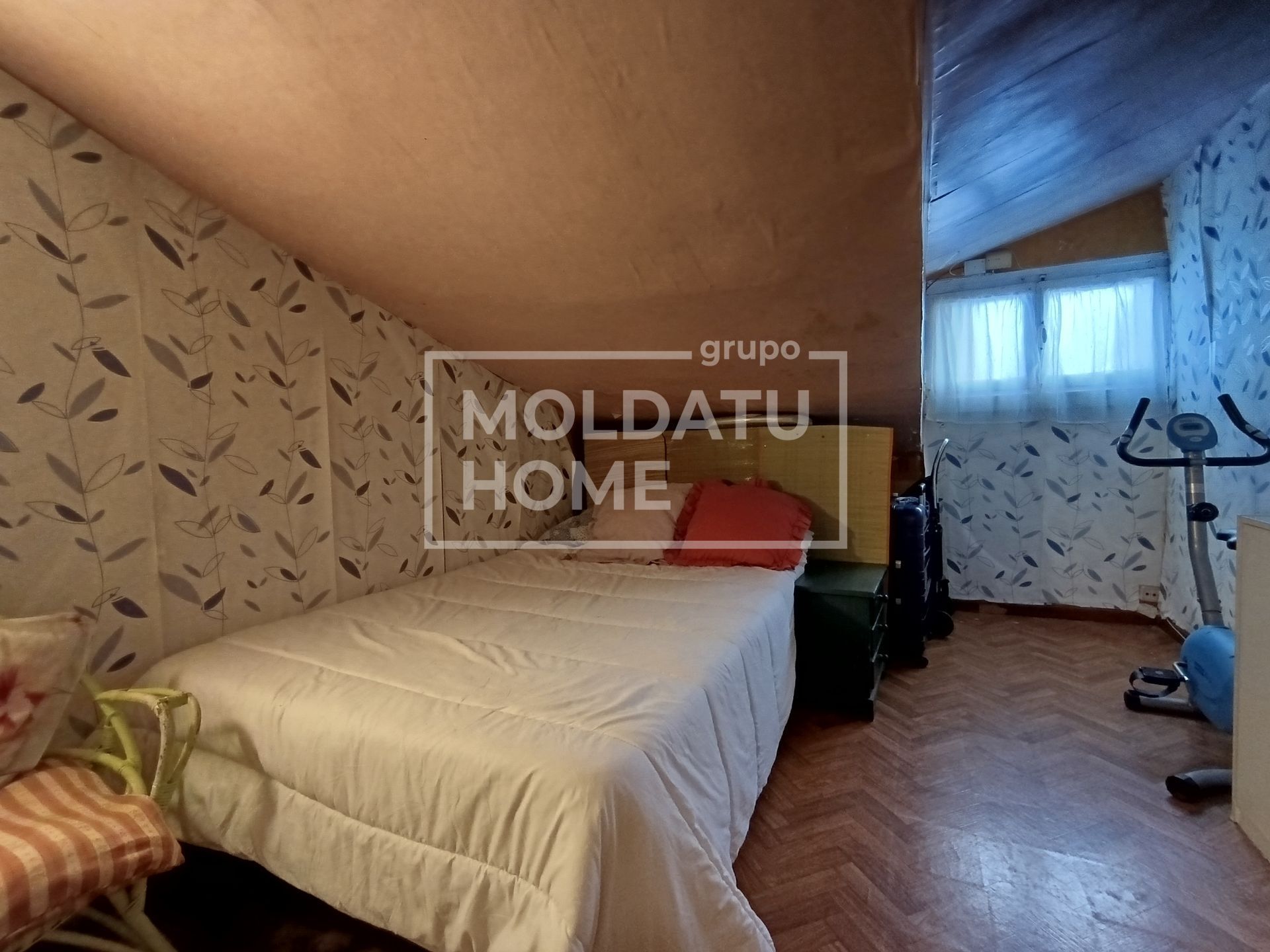 Bedroom of Attic for sale in Irun   with Heating and Furnished