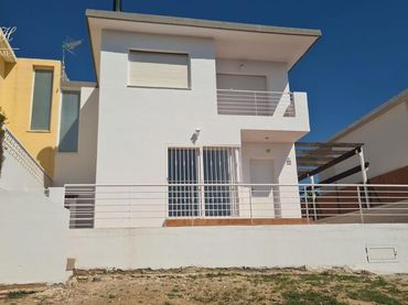 Villa in vendita a URBANIZACIÓN LA COLINA