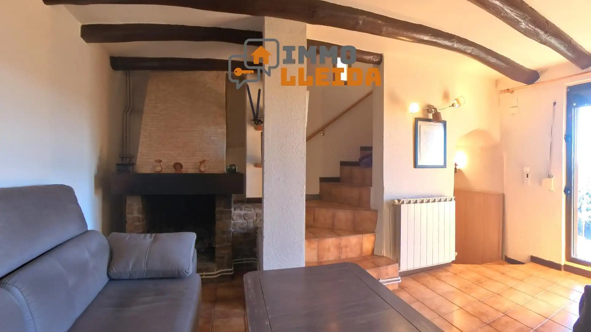 Sala d'estar de Casa adosada en venda en Artesa de Segre amb Calefacció, Terrassa i Traster