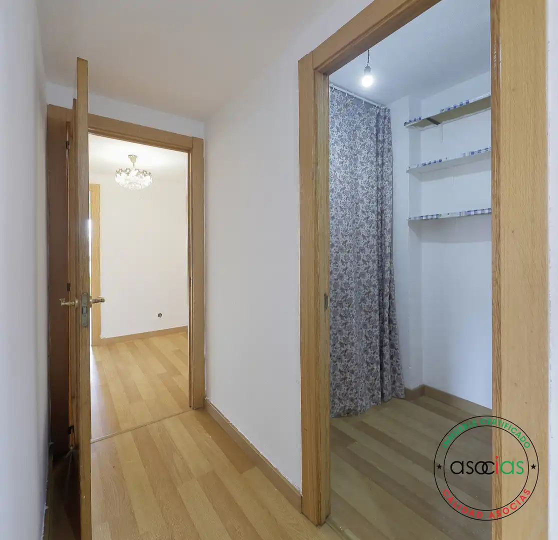 Schlafzimmer von Wohnung zum Verkauf in Gijón  mit Heizung, Parkett und Balkon