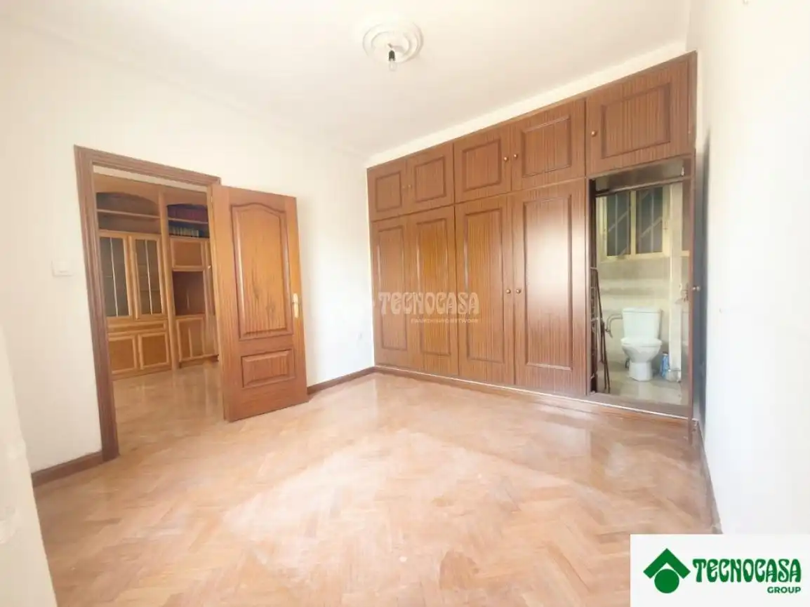 Habitación de Piso en venta en Madrid con Aire acondicionado