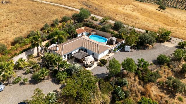 Finca rústica en Venta en Tolox