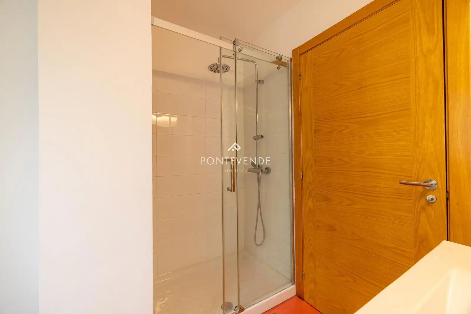 Baño de Casa o chalet en venta en Vigo  con Calefacción, Terraza y Trastero