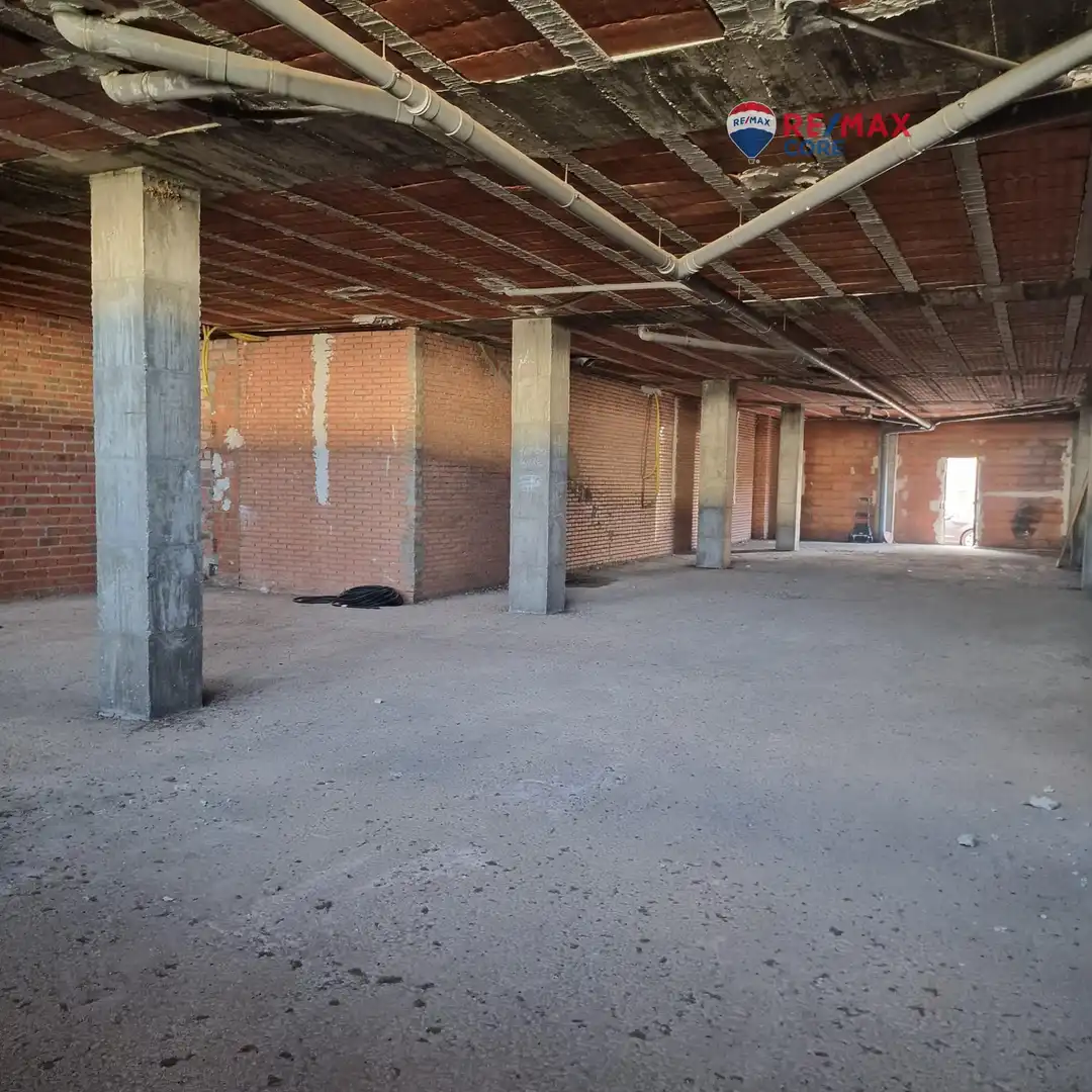 Local comercial en venda a Avenida Elvas, imagen 5