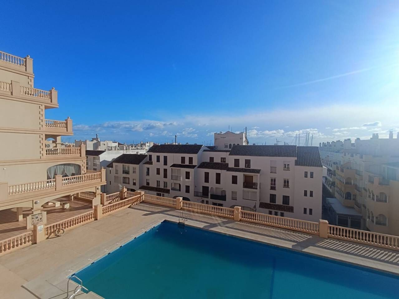 Piso en venta en Avenida ARQUITECTO JULIAN LAGUNA, 100, Almerimar