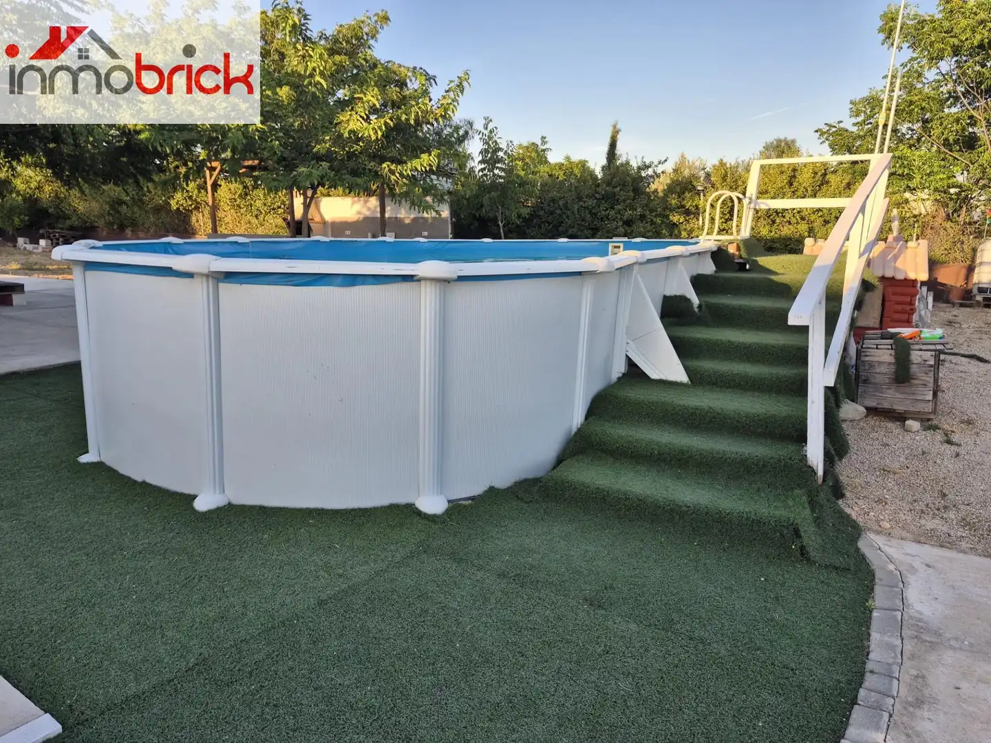Schwimmbecken von Residential zum Verkauf in Lucena