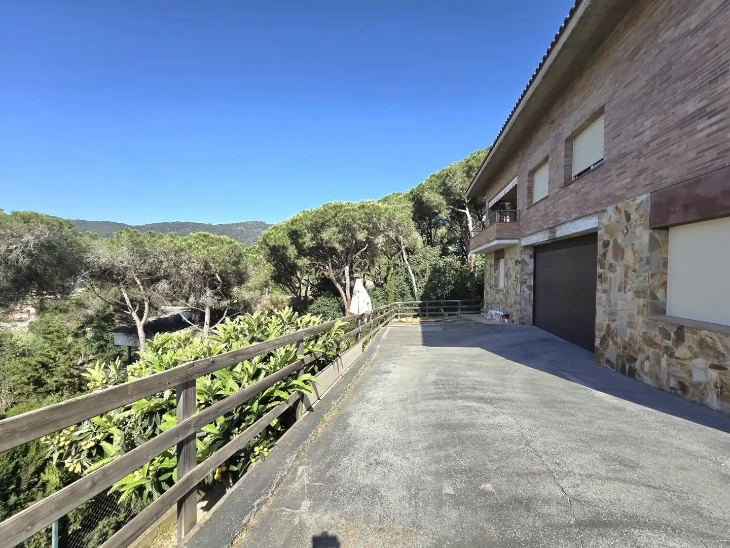 Vista exterior de Casa o chalet en venta en Cabrils con Aire acondicionado, Calefacción y Jardín privado