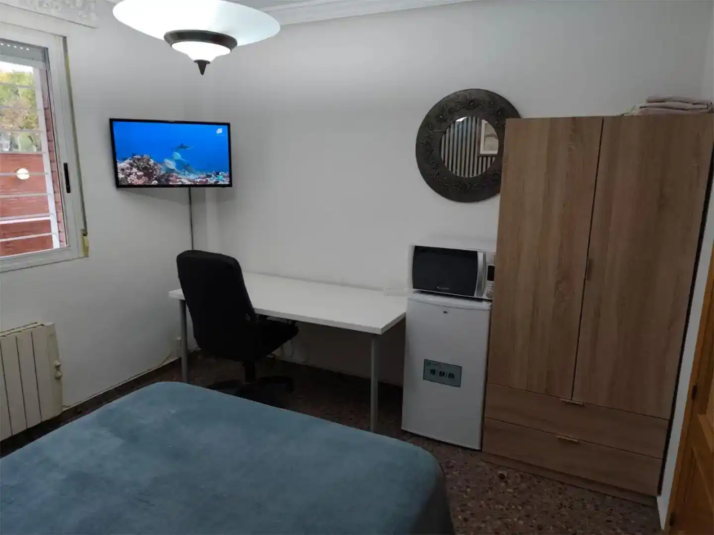Habitación de Piso de alquiler en Albacete con Aire acondicionado y Amueblado