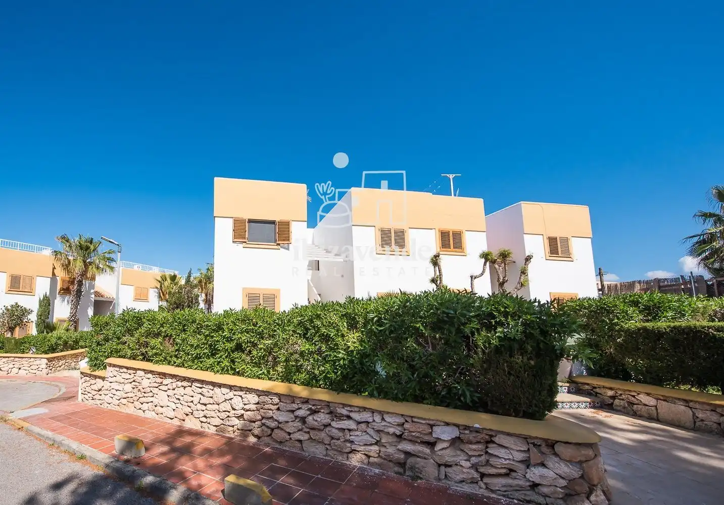 Vista exterior de Ático en venta en Sant Josep de sa Talaia con Aire acondicionado, Calefacción y Terraza