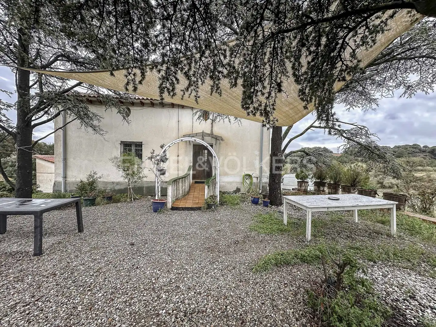Vista exterior de Edificio en venta en Sant Quintí de Mediona