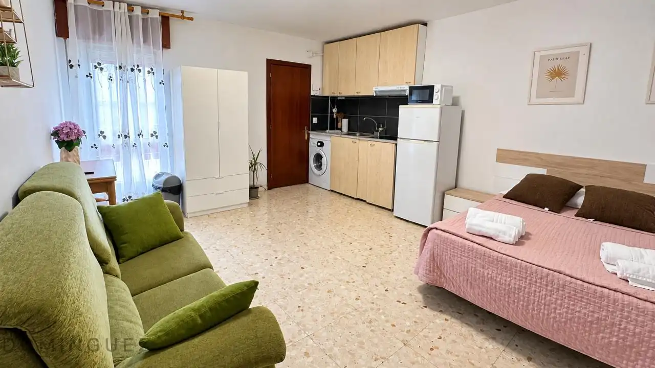 Living room of Study for rent in Marín, Pontevedra