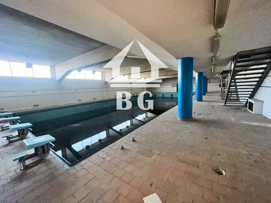 Schwimmbecken von Gebäude zum Verkauf in Blanes
